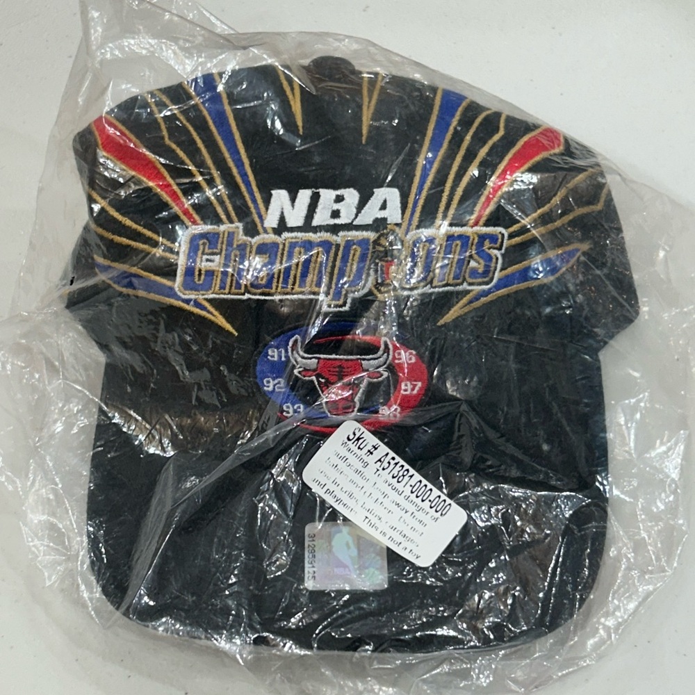 NEW Vintage 1998 Chicago Bulls 6 Time NBA Champions Starter Hat Adjustable Cap